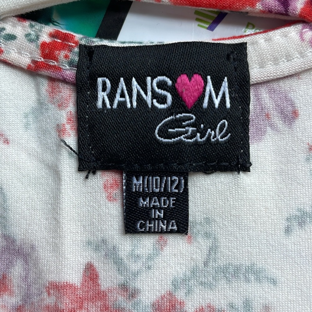 Floral Ruffle Sleeve Top - Picture 4 of 4